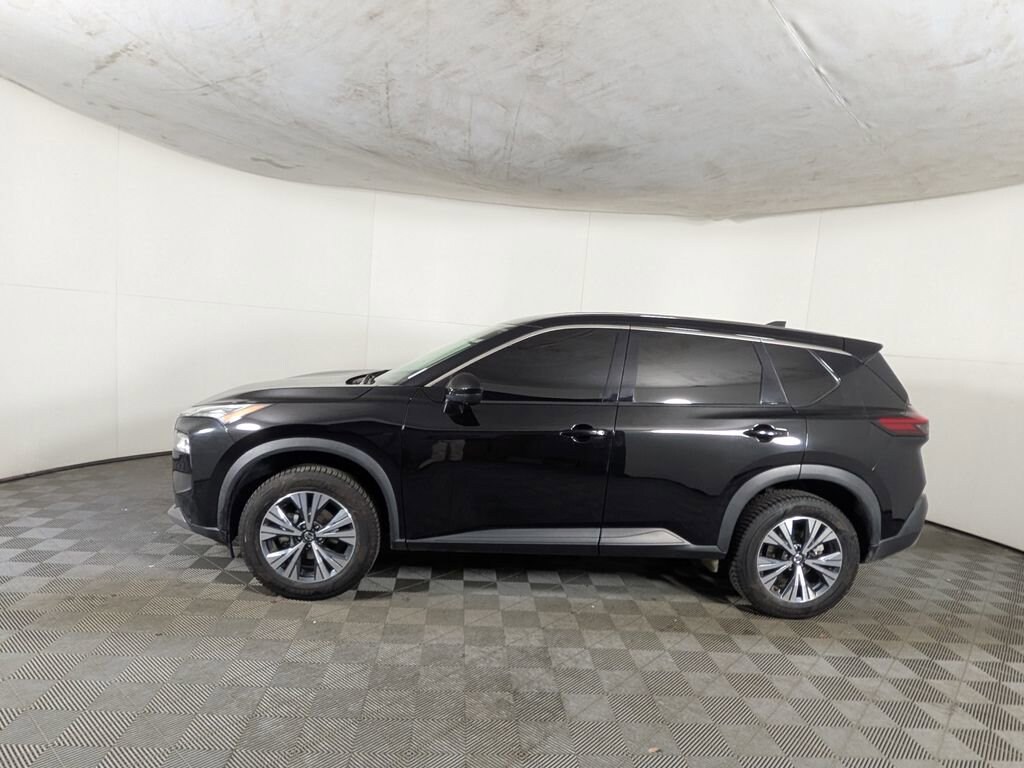 Used 2021 Nissan Rogue SV