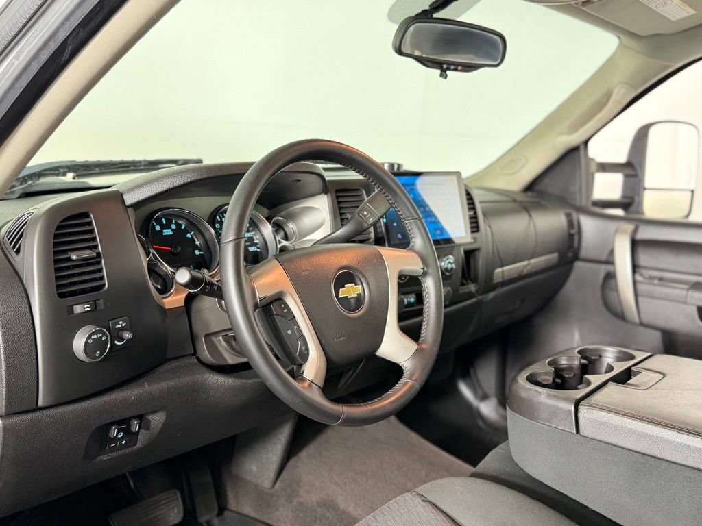 2013 Chevrolet Silverado 2500HD LT - Photo 18