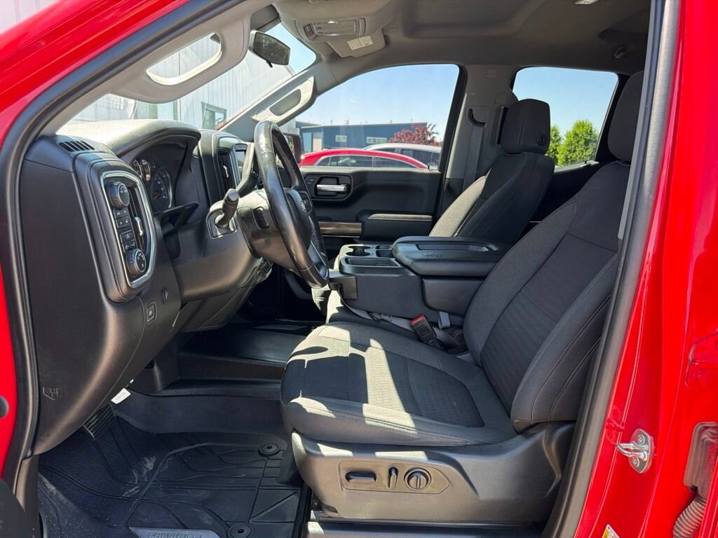Used 2021 Chevrolet Silverado 1500 LT Truck