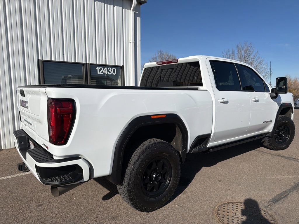 2022 Gmc Sierra 2500 HD AT4 photo 2
