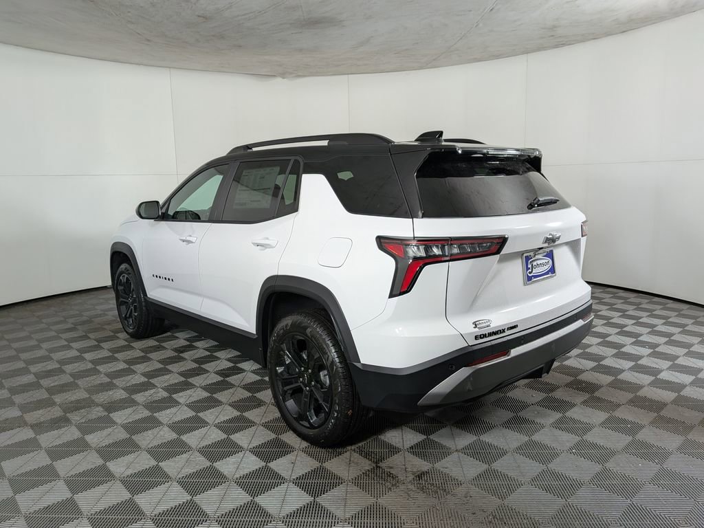 2026 Chevrolet Equinox LT photo 3