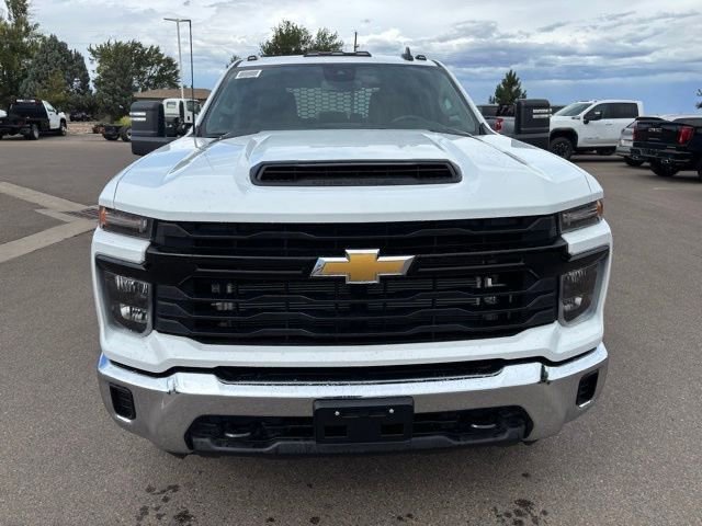 2026 Chevrolet Silverado 3500HD Work Truck photo 2