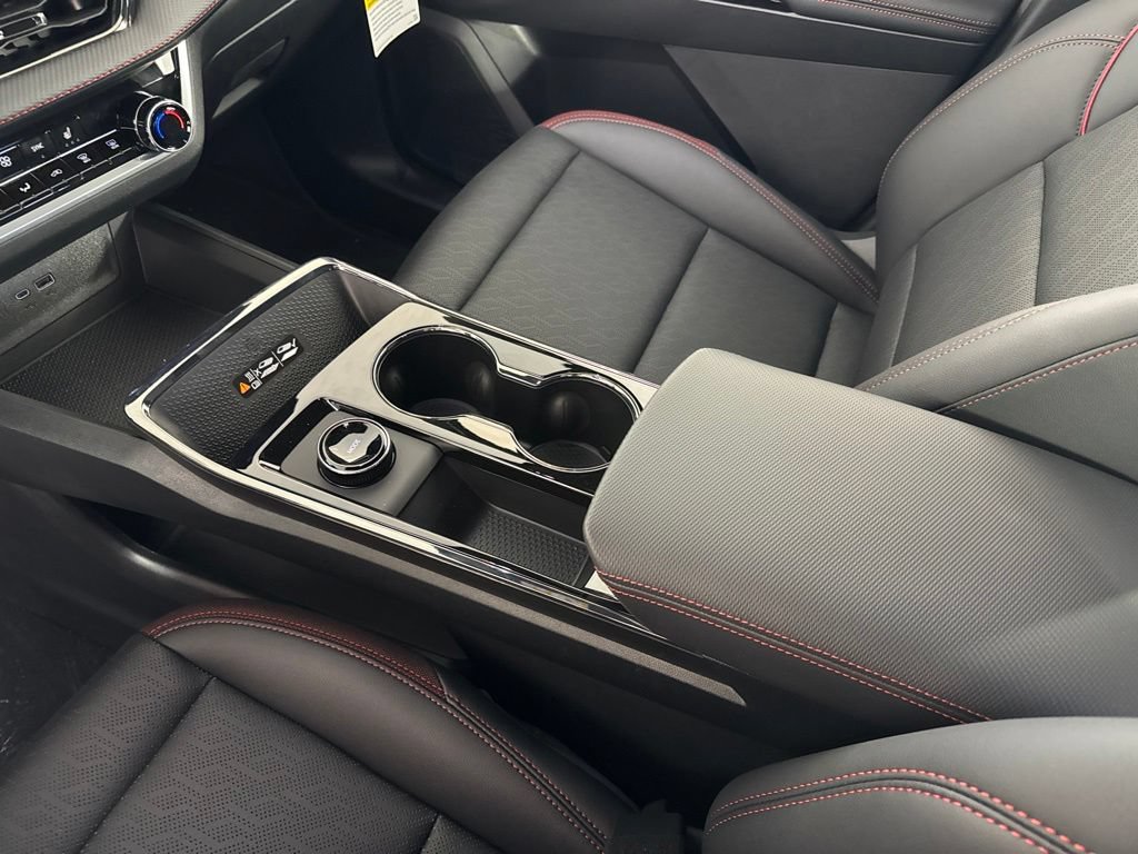 2027 Chevrolet Equinox RS - Photo 24