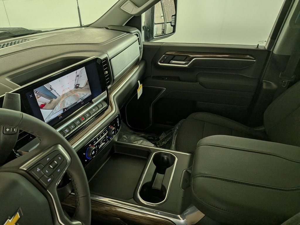 2026 Chevrolet Silverado 3500HD LT - Photo 24