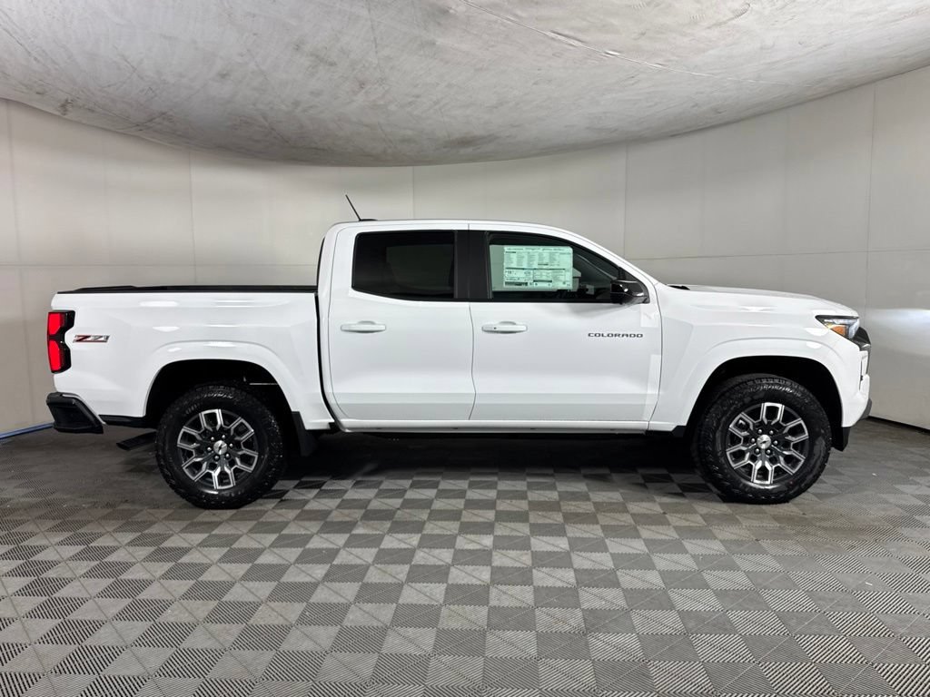 2026 Chevrolet Colorado Z71 - Photo 6