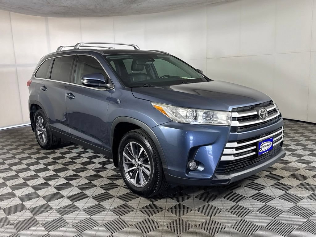 Used 2019 Toyota Highlander XLE SUV