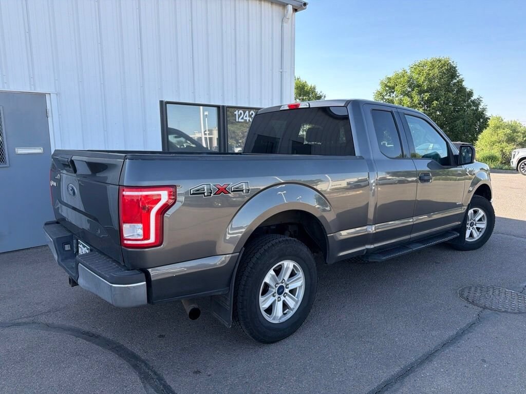 Used 2017 Ford F-150 XLT Truck