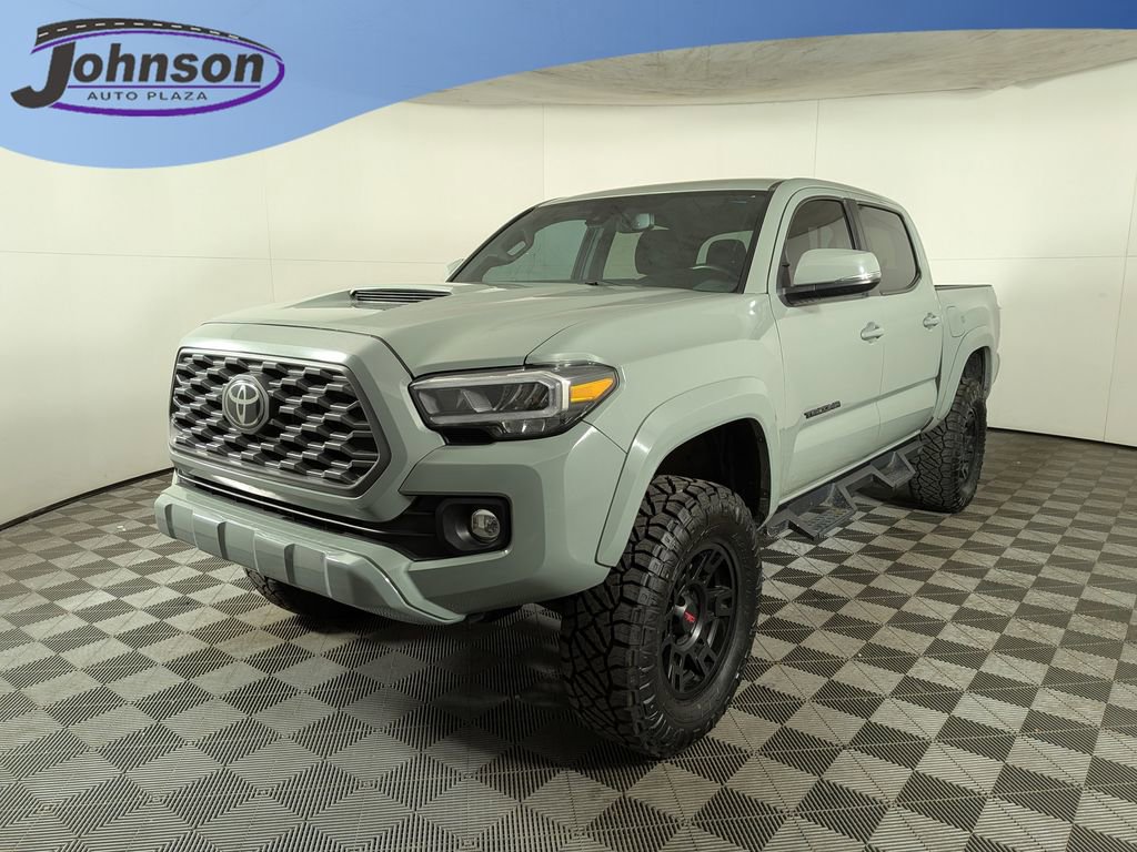 2022 Toyota Tacoma TRD Sport's photo