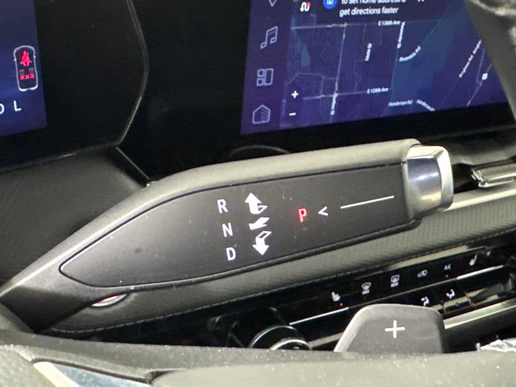 2025 Chevrolet Equinox LT - Photo 29