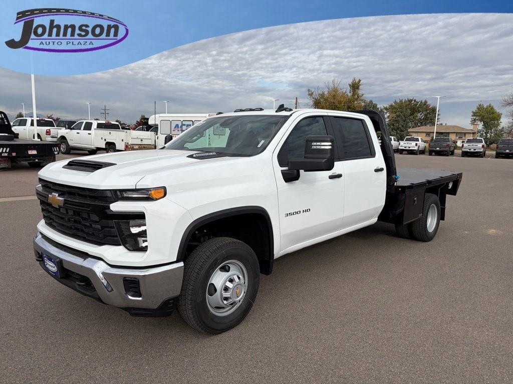 2026 Chevrolet Silverado 3500HD Work Truck's photo