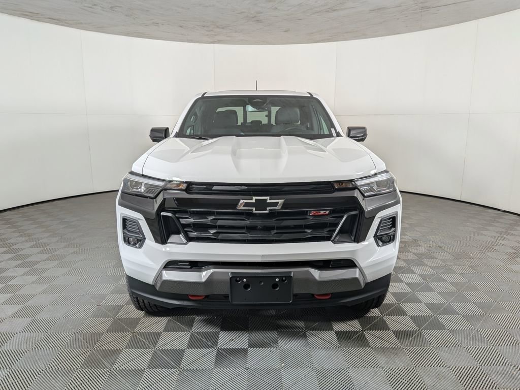 2026 Chevrolet Colorado Z71 photo 2