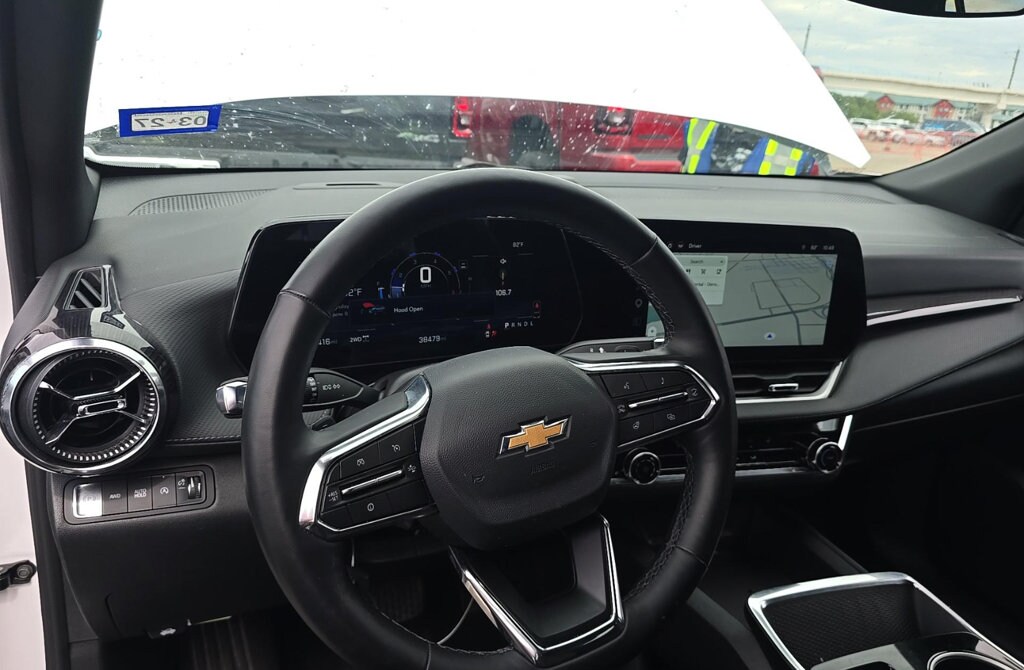 Used 2025 Chevrolet Equinox LT SUV