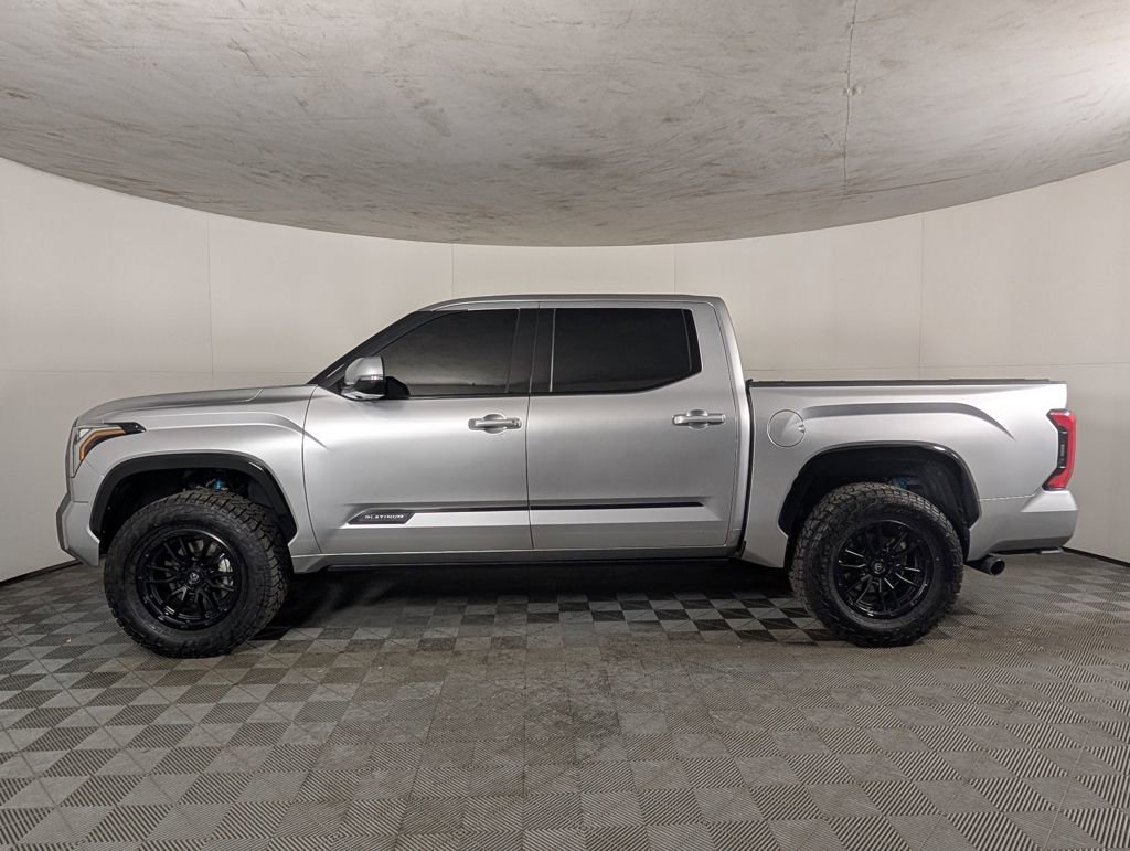 2023 Toyota Tundra Platinum photo 3