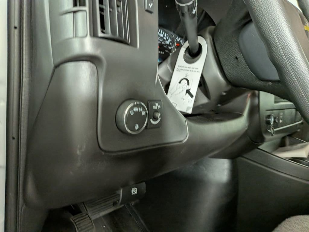 2026 Chevrolet Express Cargo Work Van - Photo 20