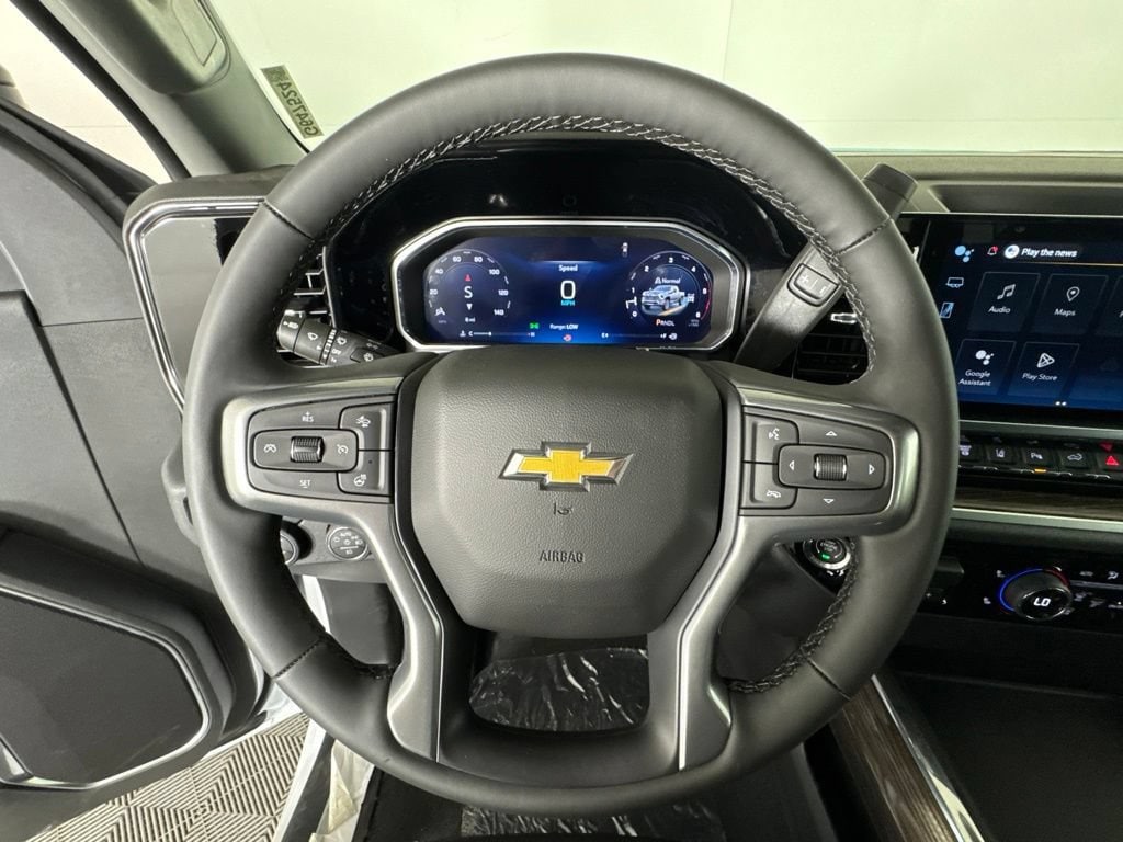 2026 Chevrolet Silverado 3500HD LT - Photo 10