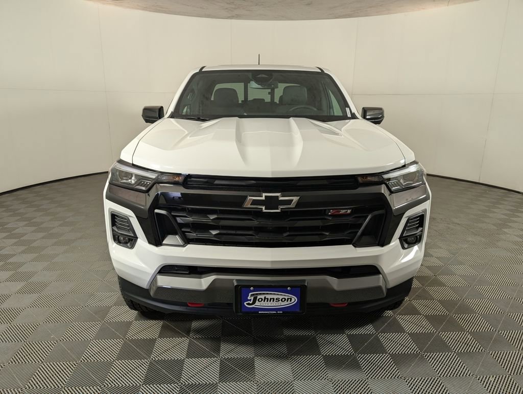 2026 Chevrolet Colorado Z71 photo 2