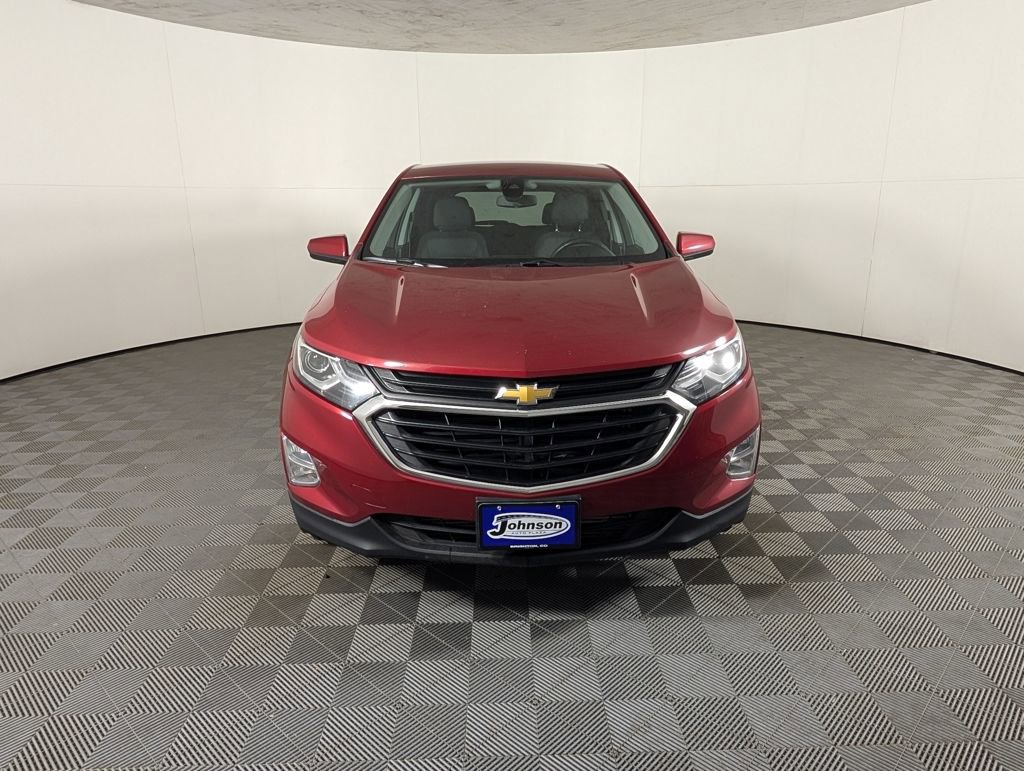 2021 Chevrolet Equinox LT photo 2