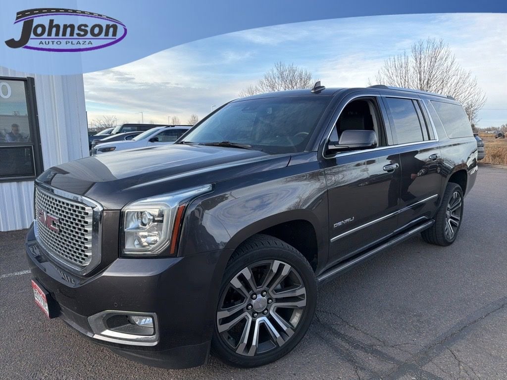 2017 GMC Yukon XL Denali's photo