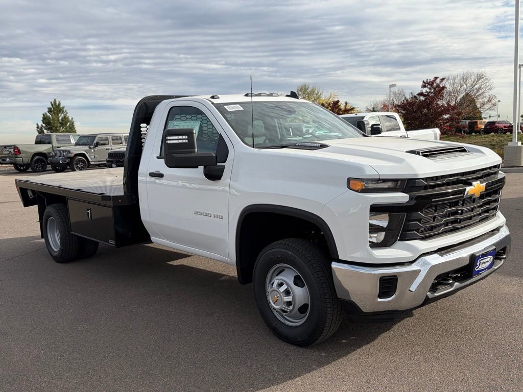 2026 Chevrolet Silverado 3500HD Work Truck photo 3