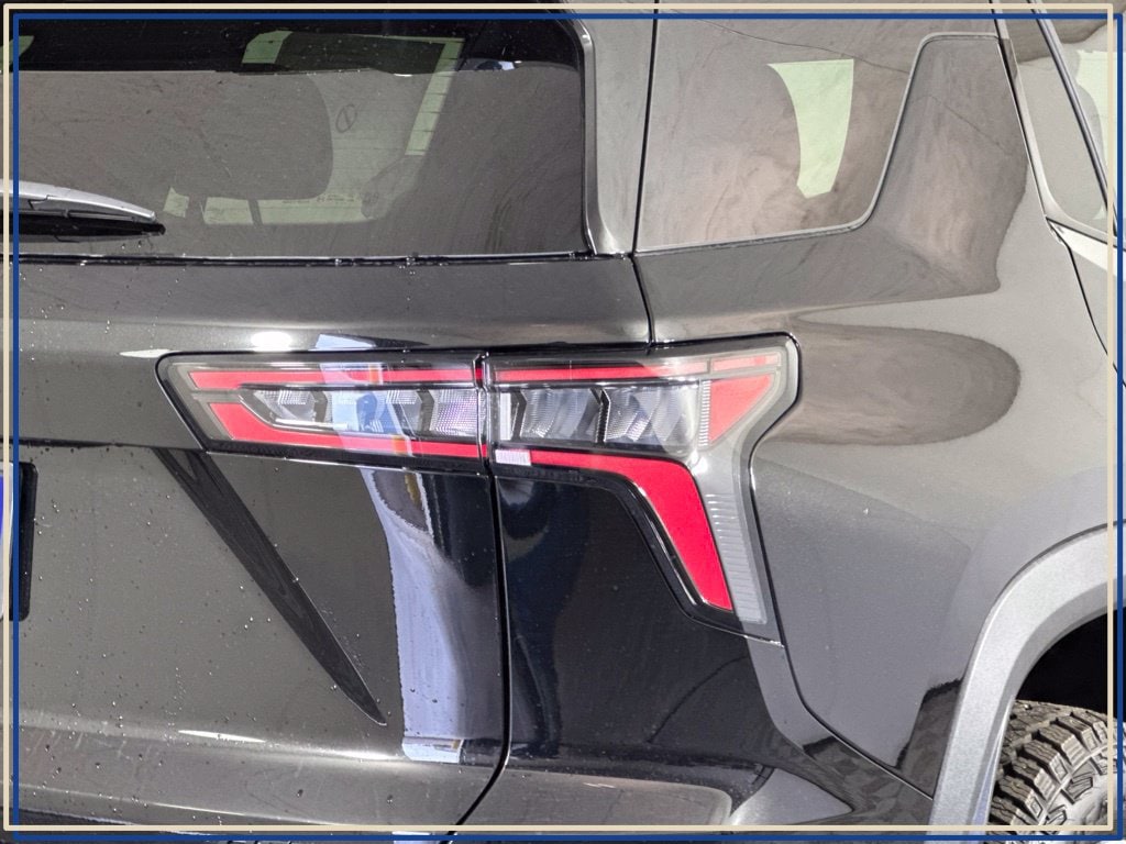 2027 Chevrolet Equinox ACTIV - Photo 7