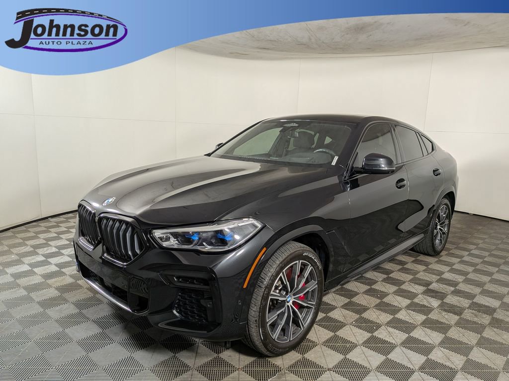 2023 BMW X6 M50i's photo