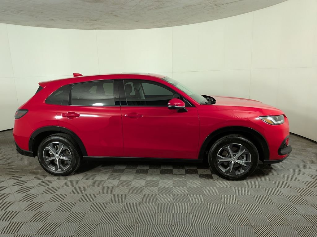 2025 Honda HR-V EX-L photo 4