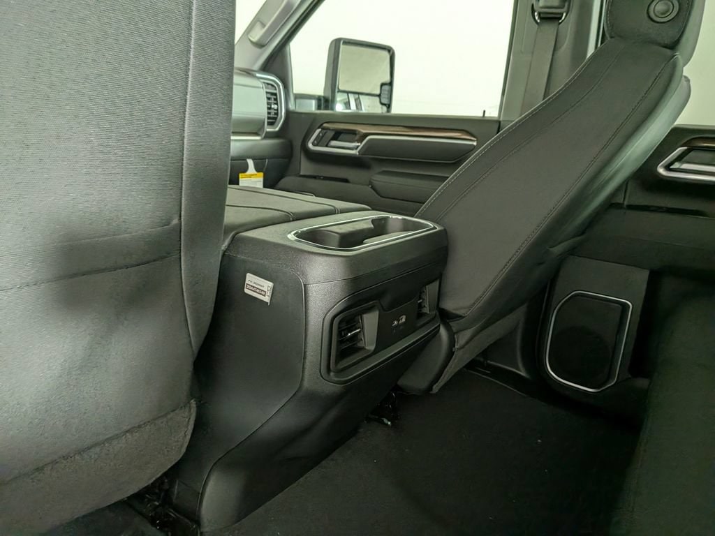 2026 Chevrolet Silverado 3500HD LT - Photo 29