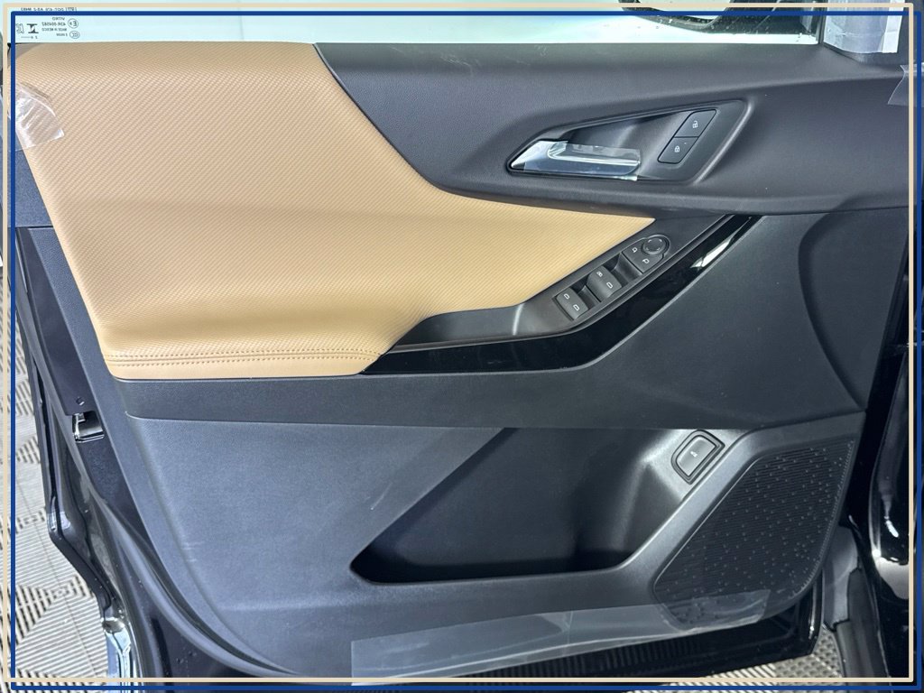 2027 Chevrolet Equinox ACTIV - Photo 24