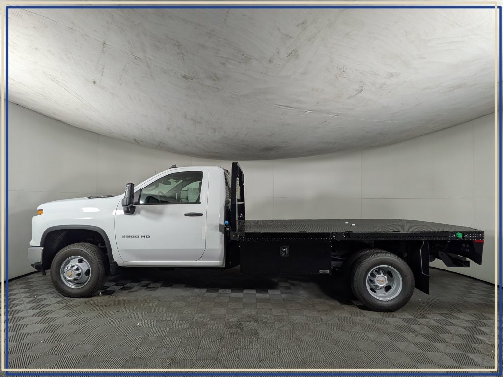 New 2026 Chevrolet Silverado 3500 HD Chassis Cab Work Truck Truck