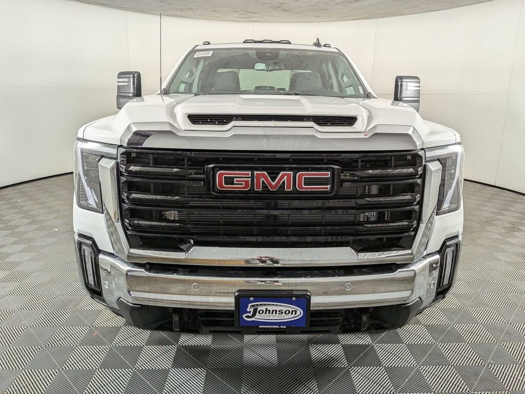 New 2025 GMC Sierra 2500 HD Pro Truck
