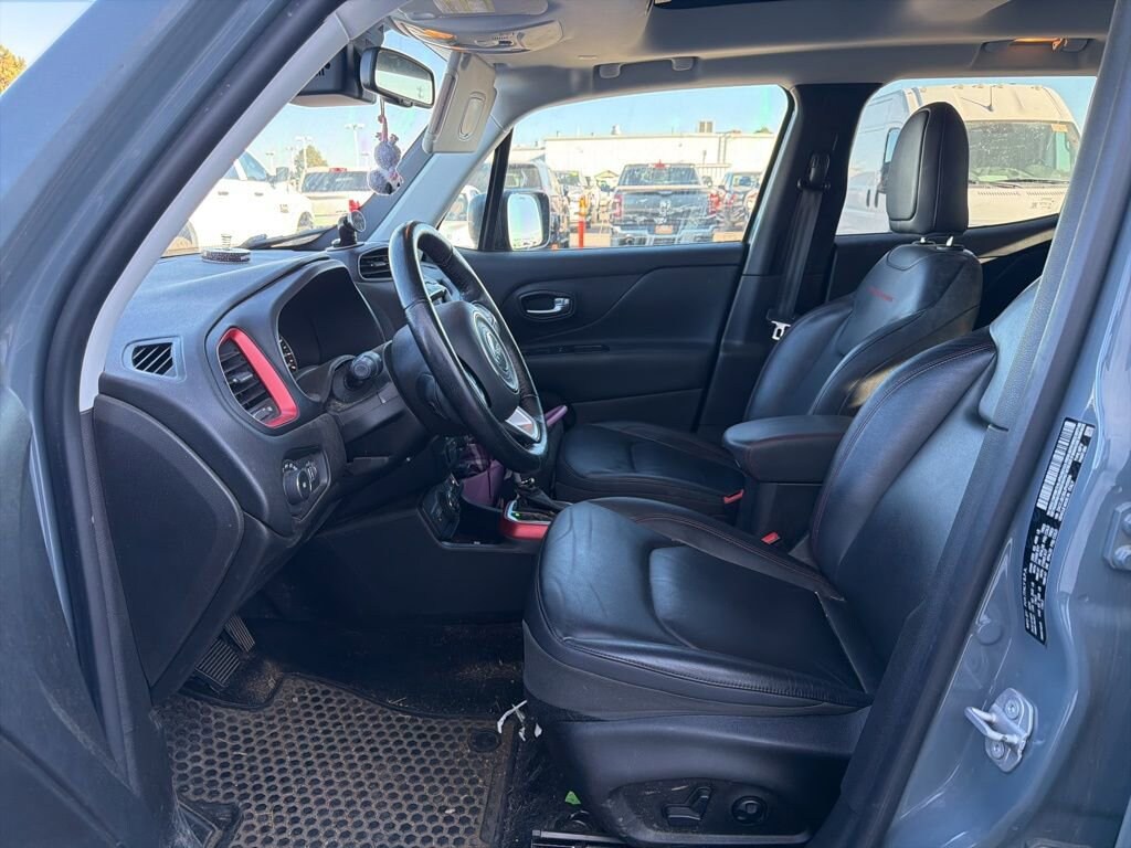 Used 2018 Jeep Renegade Trailhawk