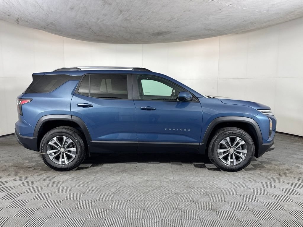 New 2027 Chevrolet Equinox LT SUV