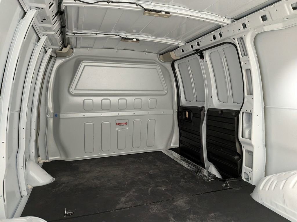 2026 Chevrolet Express Cargo Work Van - Photo 12