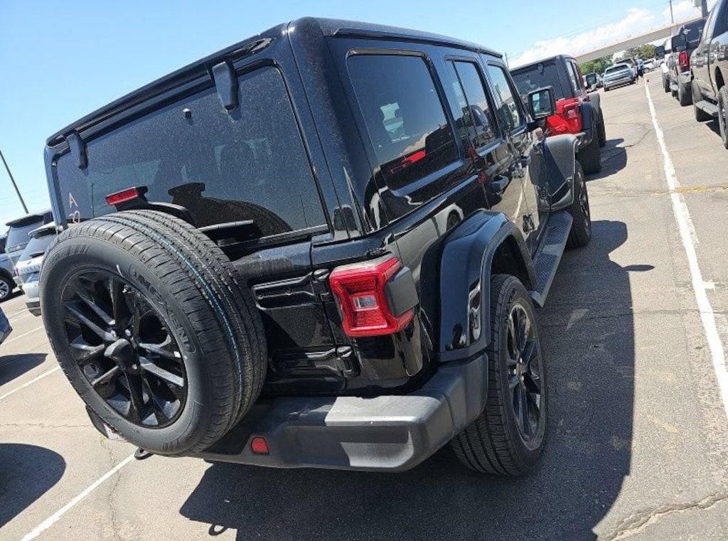 Used 2025 Jeep Wrangler 4xe Sahara