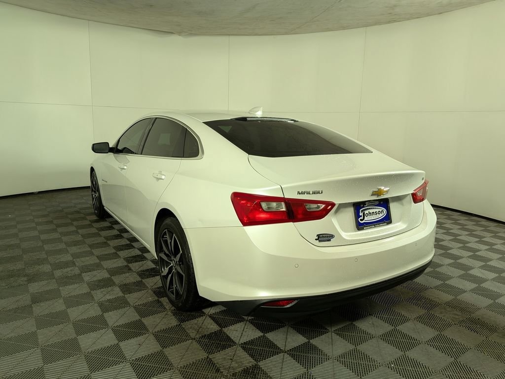Used 2017 Chevrolet Malibu LT Car