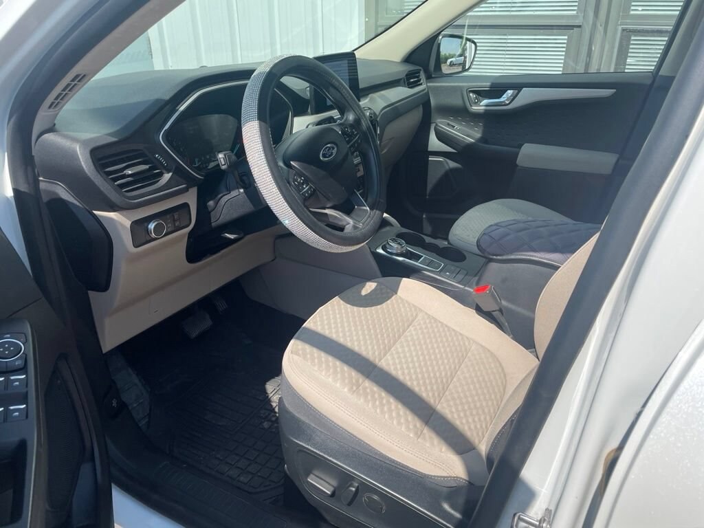 Used 2020 Ford Escape SE SUV