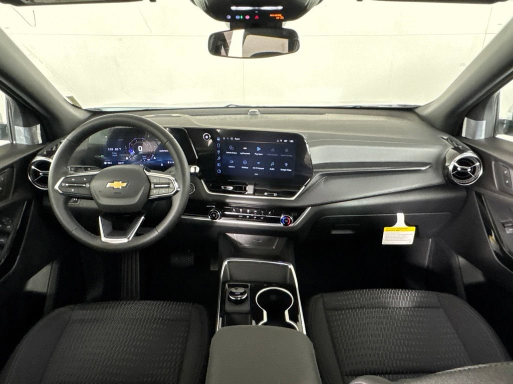 2027 Chevrolet Equinox LT - Photo 25