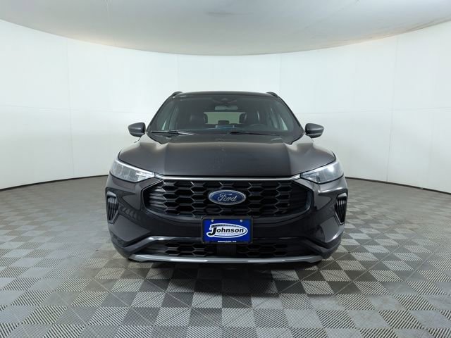 Used 2023 Ford Escape ST-Line with VIN 1FMCU9MN7PUA18733 for sale in Brighton, CO