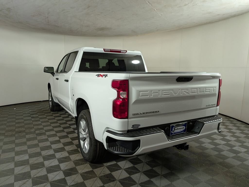 New 2026 Chevrolet Silverado 1500 Custom Truck