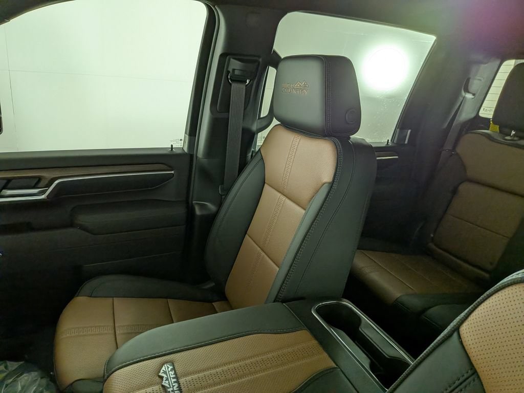 2026 Chevrolet Silverado 2500 HD High Country - Photo 25