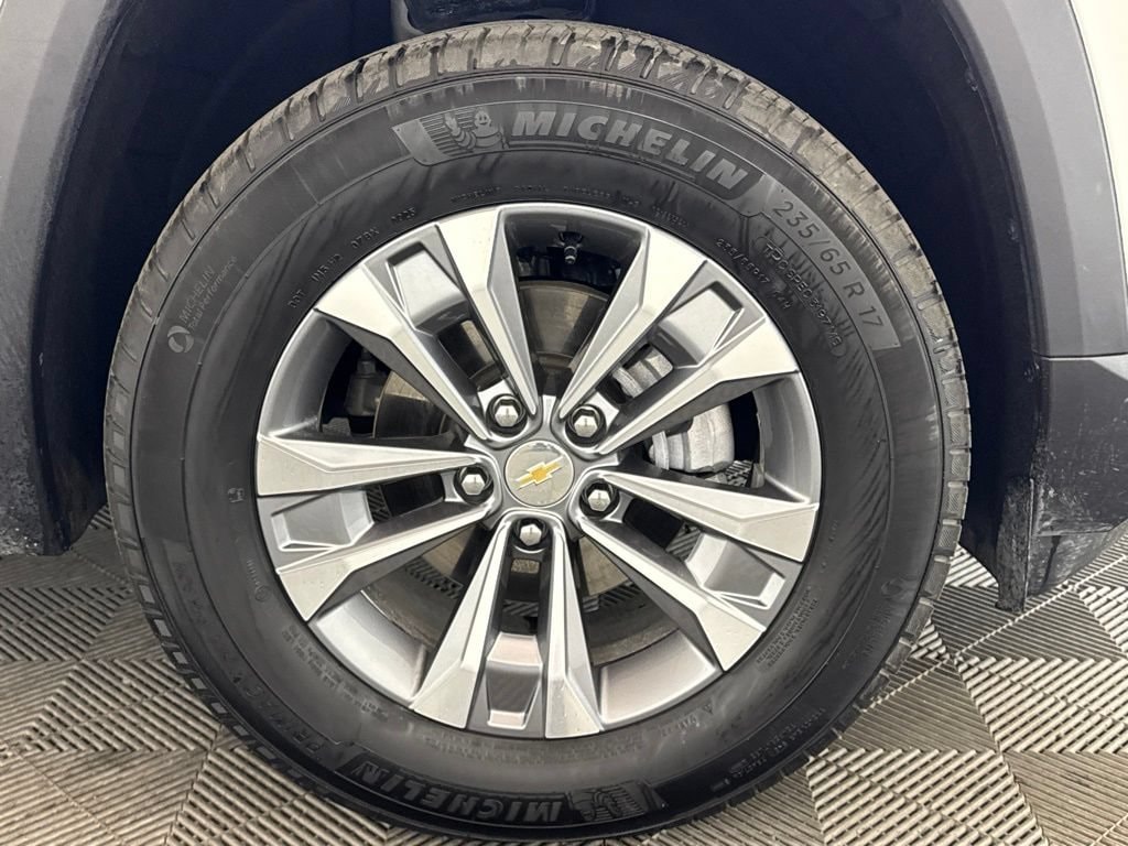 2025 Chevrolet Equinox LT - Photo 14