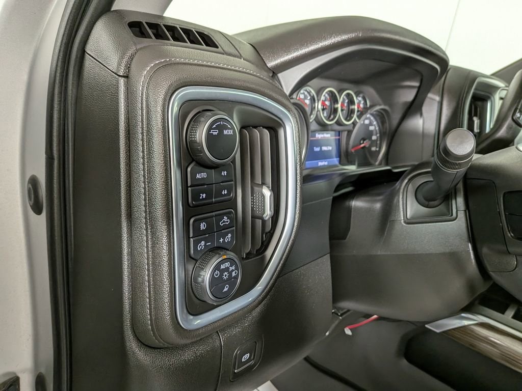 2022 Chevrolet Silverado 1500 Limited LT Trail Boss - Photo 20