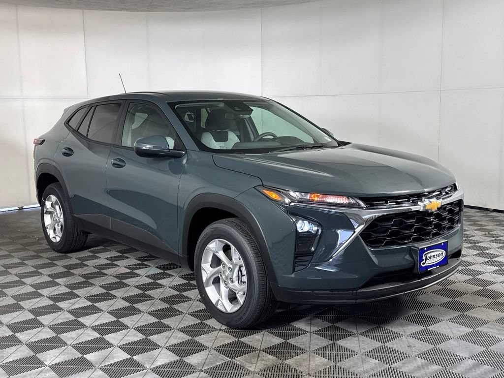 New 2026 Chevrolet Trax LS SUV