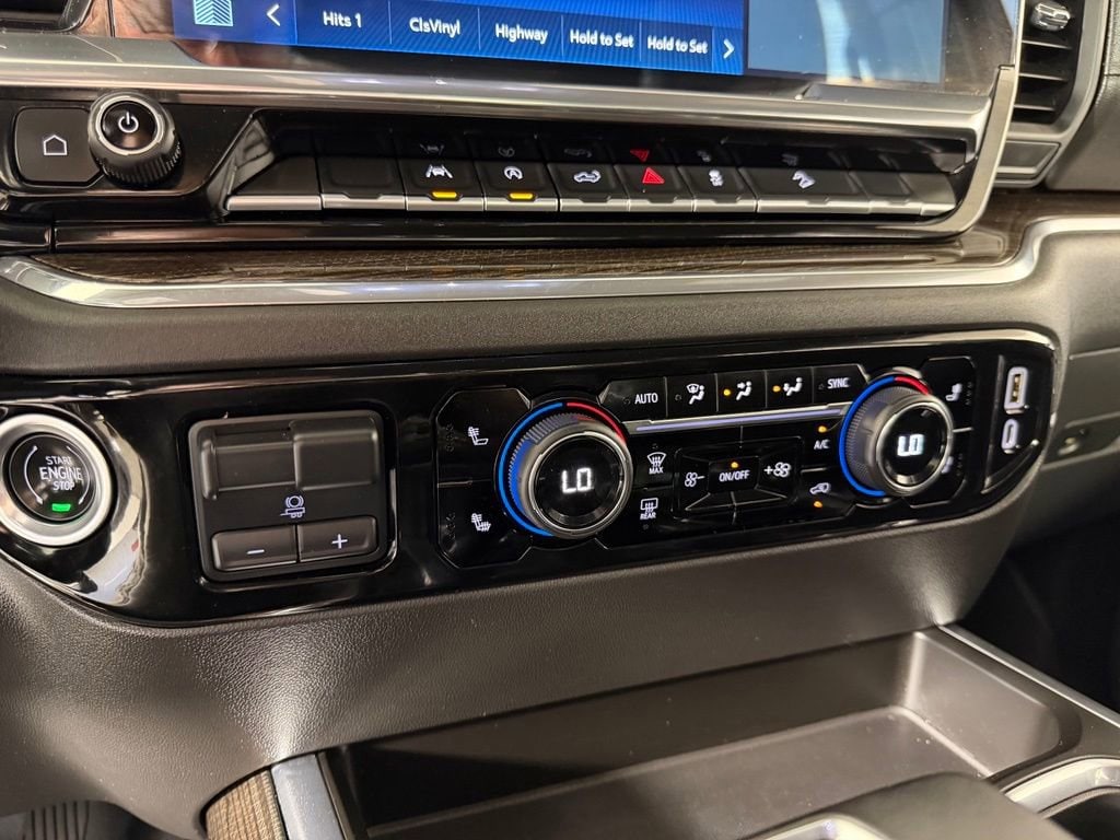 2023 Chevrolet Silverado 1500 LT Trail Boss - Photo 25