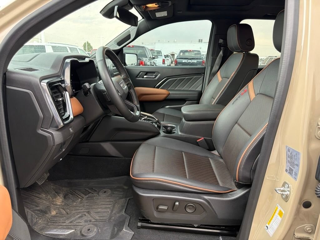 Used 2023 GMC Canyon AT4 Truck