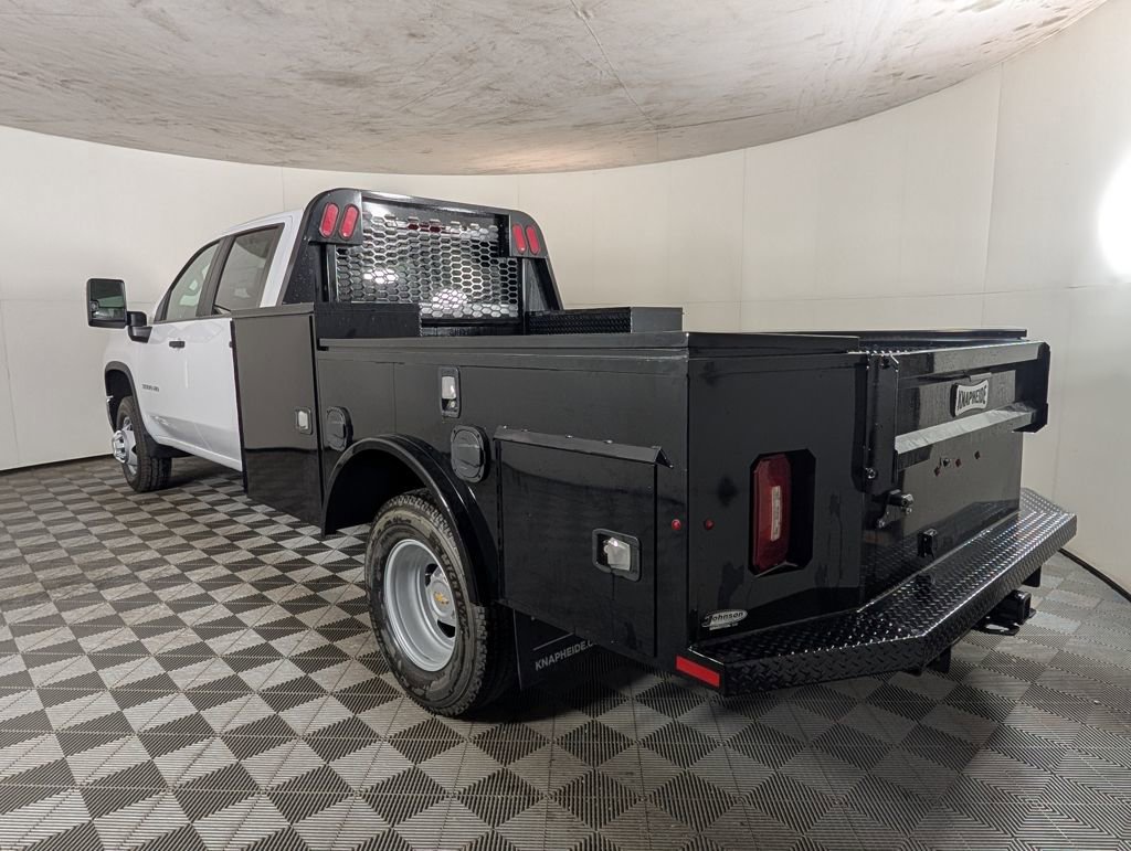 2025 Chevrolet Silverado 3500HD Work Truck photo 4
