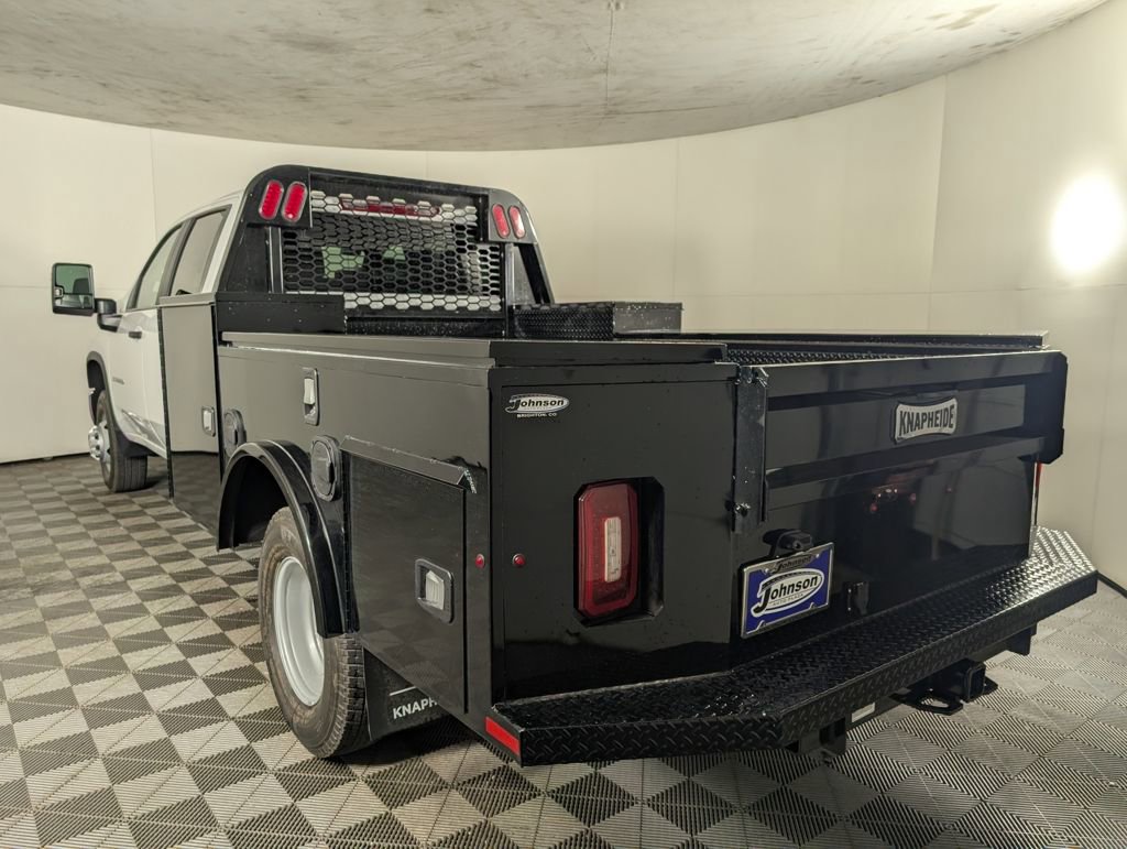 2025 Chevrolet Silverado 3500HD Work Truck photo 4
