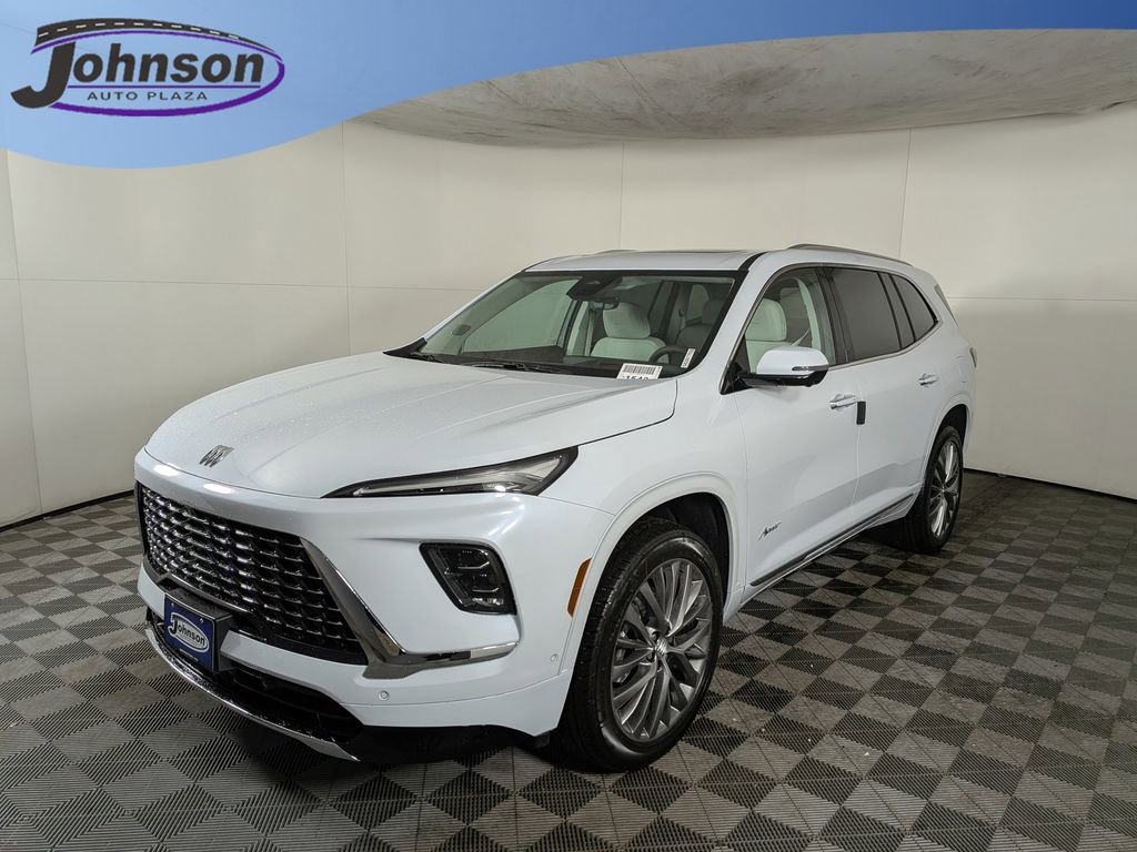 2026 Buick Enclave Avenir AWD's photo