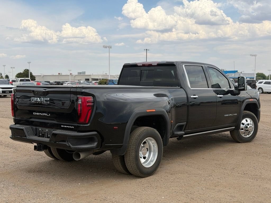 Used 2024 GMC Sierra 3500 HD Denali Ultimate DRW Truck