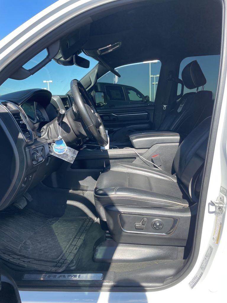 2022 Ram 1500 Limited photo 3